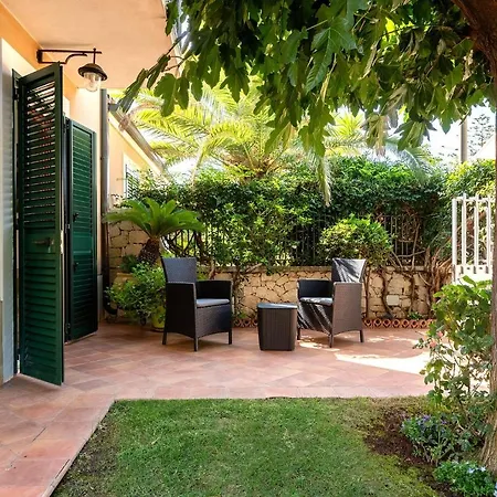 Holiday home Aura *